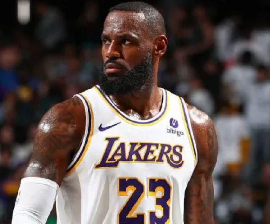 前NBA主帅斯科特预测詹姆斯将重返骑士结束职业