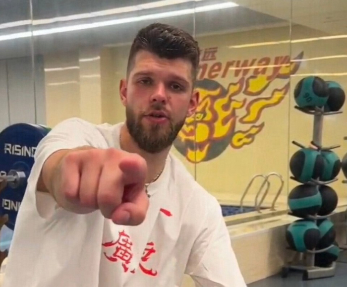 广东客场惜败福建 新外援首秀砍32+16难救主