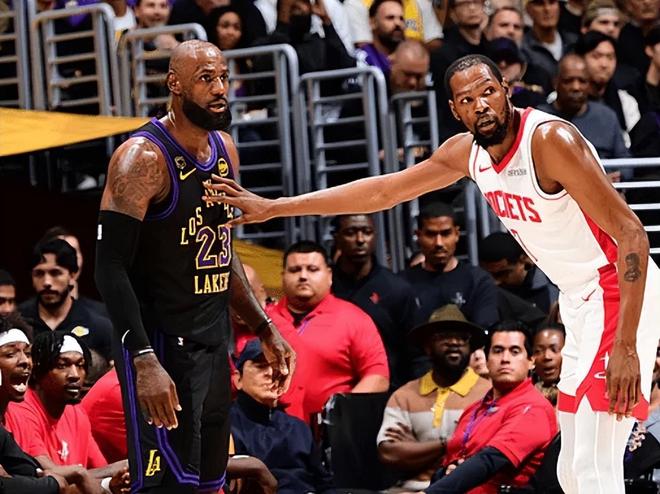 湖人101-94力克火箭，詹姆斯28+8+7引领胜利